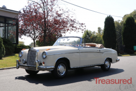 1958 Mercedes-Benz 220S 